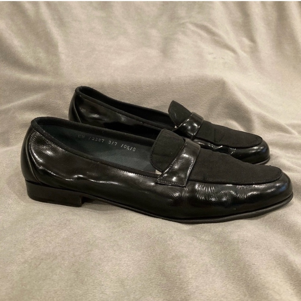 Salvatore Ferragamo 10.5 Black Leather Slip-Ons